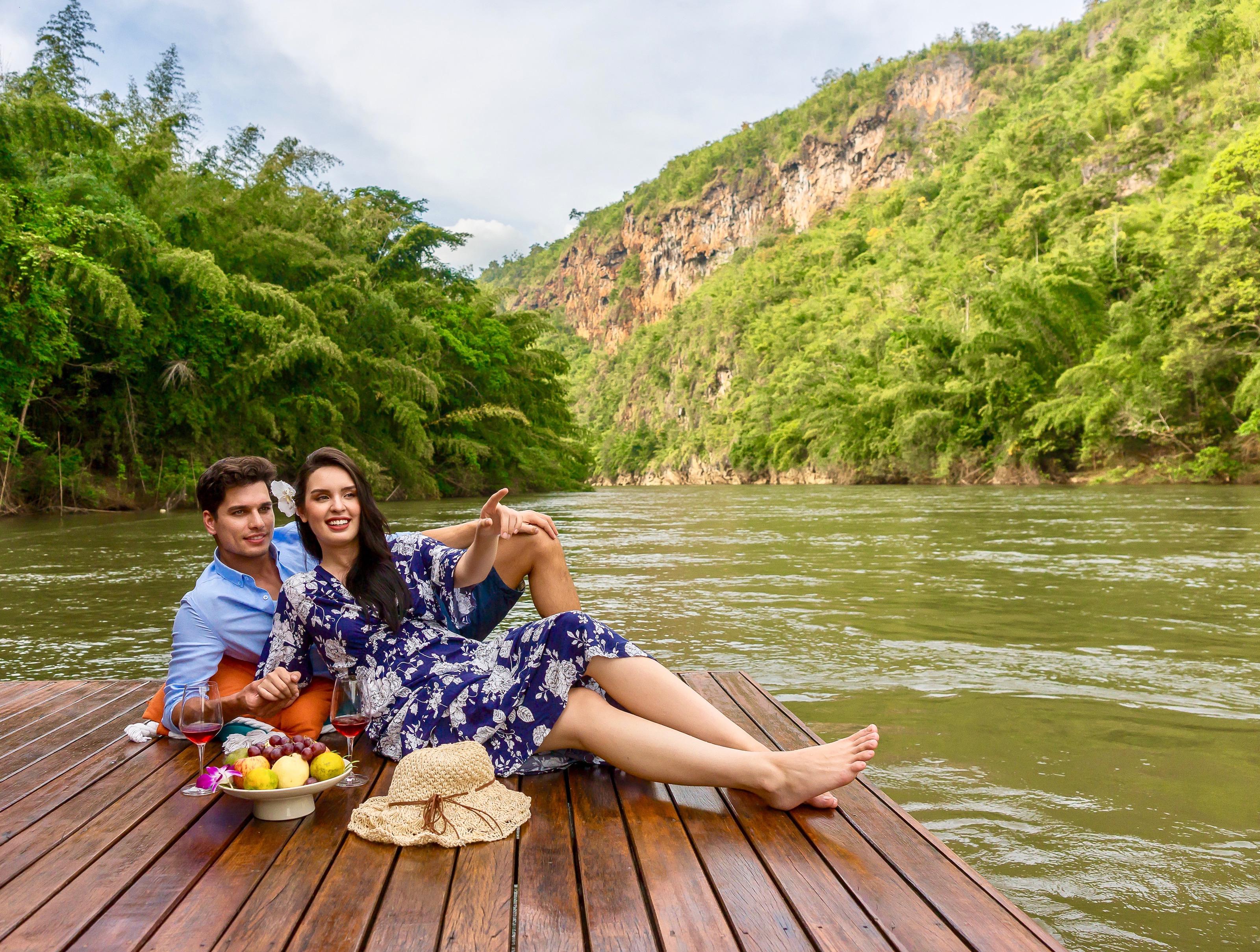 The Float House River Kwai Ban Huai Maenam Noi Exteriör bild