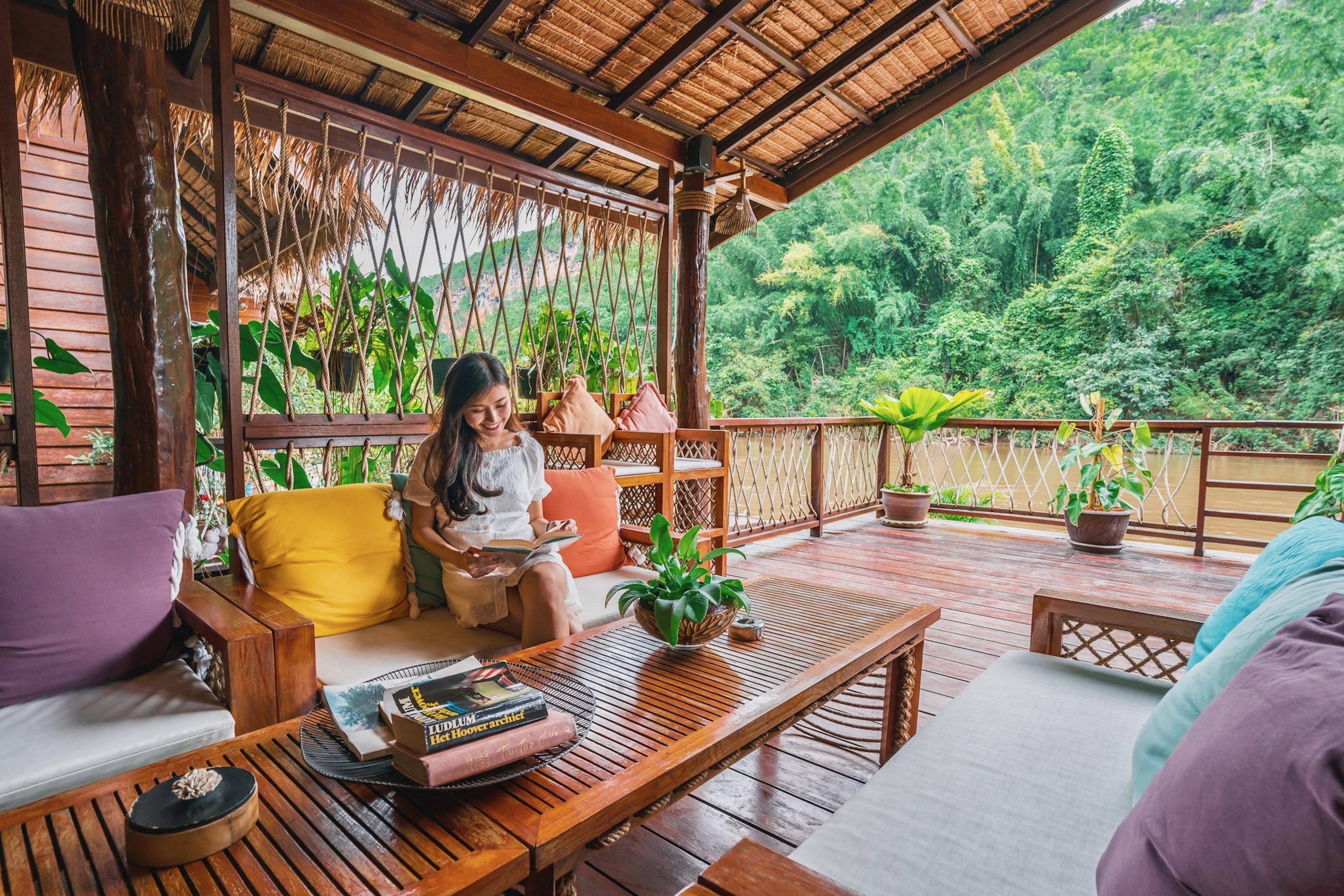 The Float House River Kwai Ban Huai Maenam Noi Exteriör bild