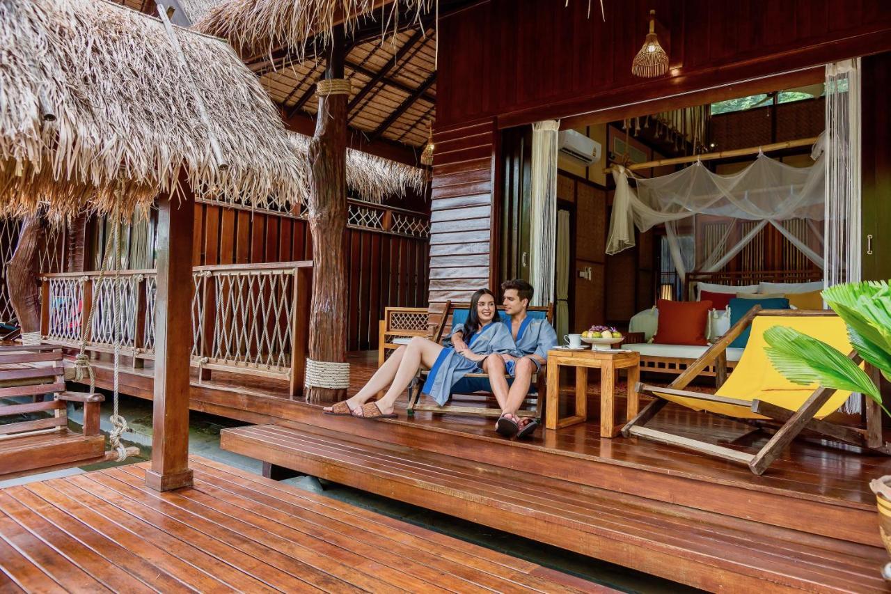 The Float House River Kwai Ban Huai Maenam Noi Exteriör bild